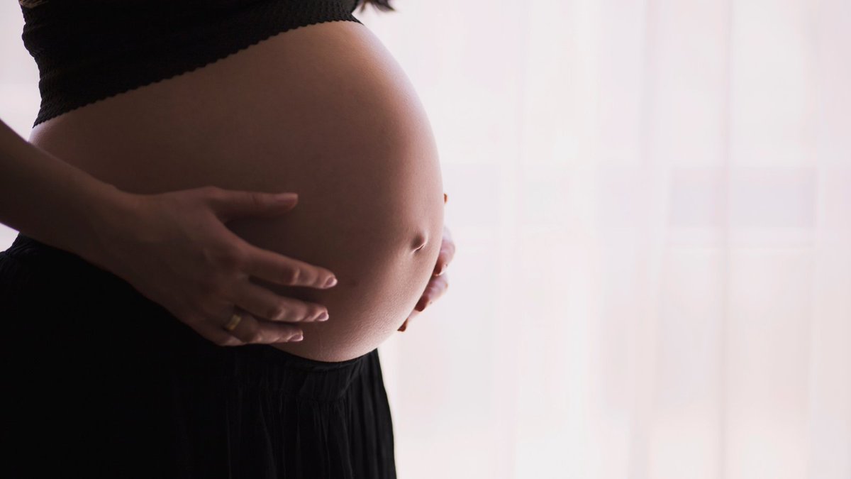 ECTRIMS's tweet photo. #MS is a disease that often occurs in women of childbearing age. Join us at #ECTRIMS2022 on 26-28 Oct in Amsterdam to hear about and discuss the latest research on treatment options. See the fully searchable programme for more ➡️ https://t.co/VqaDbppVY1 https://t.co/nM3iROcILA