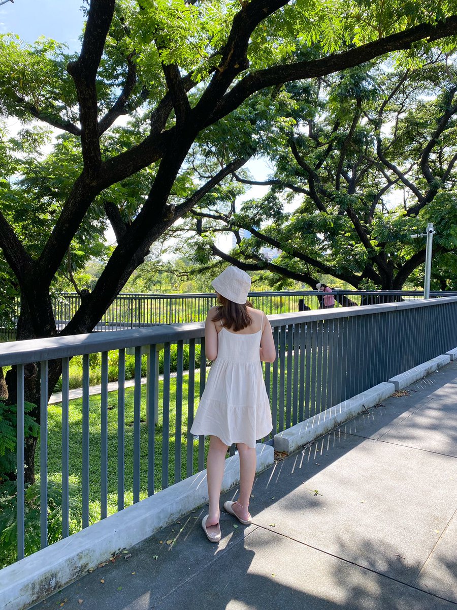 cloudilyyyy's tweet photo. 🌼 Lallabell dress สีครีมคือมีติดตู้ไว้ใส่ได้ตลอดเลยค่า ตัวเดียวโจ้บบบ สีเข้าได้กับทุกที่จริงๆ ยิ่งไปเที่ยวแบบธรรมชาติยิ่งเข้าเลยคับ 😚💓

🎈lallabell 360.- https://t.co/nnaewrm1PV