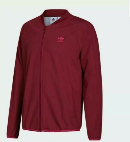 boots_direct's tweet photo. 🚨2 MORE NEW DROPS🚨
2 more items you can get 20% off on!! Full size run in both available to order. #justdropped #twentypercentoff #tracktops #adifamily #sale #whentheyaregonetheyaregone https://t.co/tm1ksE7xqm