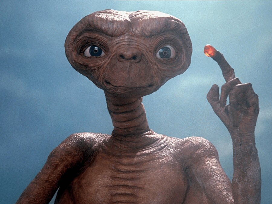 MENADONDADA's tweet photo. @LiNTER1990 Nee, deze juist…#ET (hetzelfde voorhoofd) 🤣 https://t.co/wq9a8xQaE8