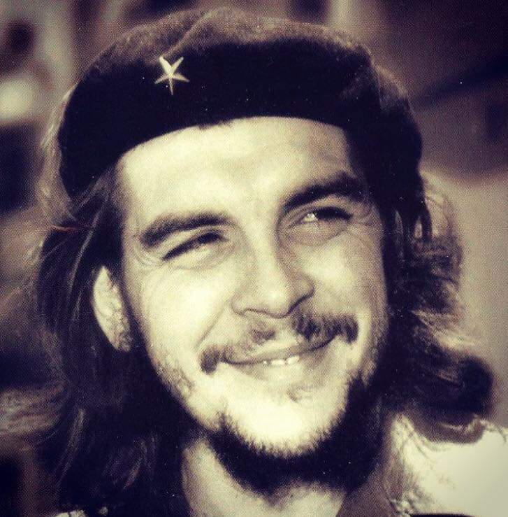 Neri2528's tweet photo. iyi ki doğdun #commandante 🙏
iyi ki bu dünyadan geçtin gittin huzur içinde yat büyük devrimci
#CheGuevara ✌️ https://t.co/6wOYeXKRm0
