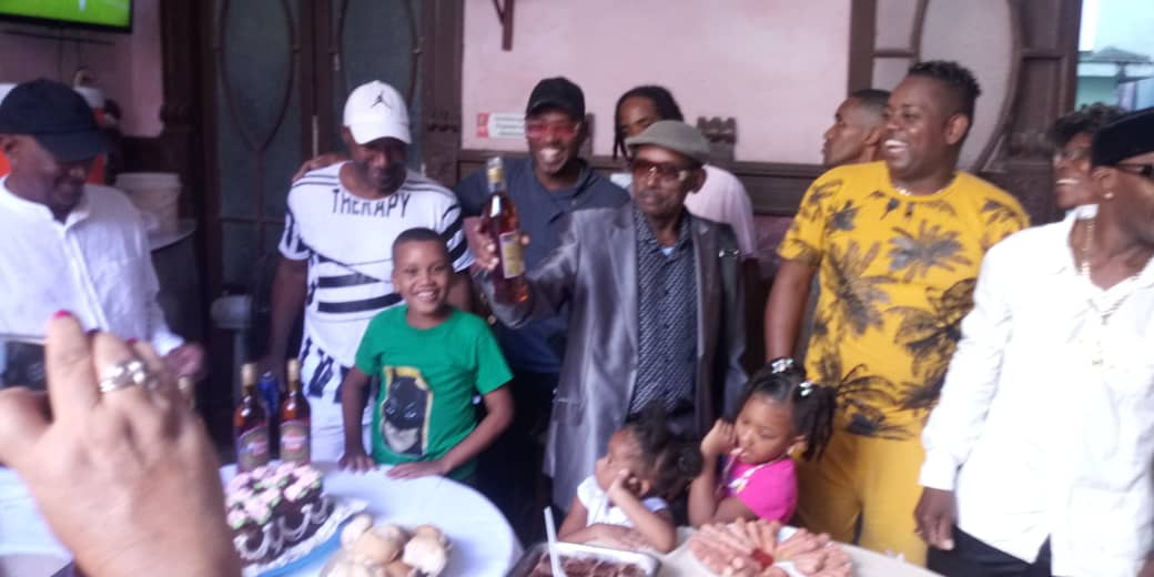 Osbel Marrero Acosta (@osbelmarrero) on Twitter photo Feliz aniversario 70 de nuestra emblemática agrupación "Los Muñequitos de Matanzas". Fieles exponentes de nuestra identidad y cubania.
<a href="/mariofsabines/">Mario Sabines Lorenzo</a> <a href="/SuselyMorfaG/">Susely Morfa González</a> <a href="/CaridadPoey/">Marieta Poey Caridad</a> <a href="/gpppmatanzas/">Gobierno Provincial del Poder Popular en Matanzas</a> <a href="/InesMChapman/">Inés María Chapman Waugh</a> <a href="/AlpidioAlonsoG/">Alpidio Alonso Grau</a> <a href="/KenelmaCarvaja1/">Kenelma Carvajal</a> <a href="/indirafajardo11/">Indira Fajardo</a> Feliz aniversario 70 de nuestra emblemática agrupación "Los Muñequitos de Matanzas". Fieles exponentes de nuestra identidad y cubania.
<a href="/mariofsabines/">Mario Sabines Lorenzo</a> <a href="/SuselyMorfaG/">Susely Morfa González</a> <a href="/CaridadPoey/">Marieta Poey Caridad</a> <a href="/gpppmatanzas/">Gobierno Provincial del Poder Popular en Matanzas</a> <a href="/InesMChapman/">Inés María Chapman Waugh</a> <a href="/AlpidioAlonsoG/">Alpidio Alonso Grau</a> <a href="/KenelmaCarvaja1/">Kenelma Carvajal</a> <a href="/indirafajardo11/">Indira Fajardo</a>