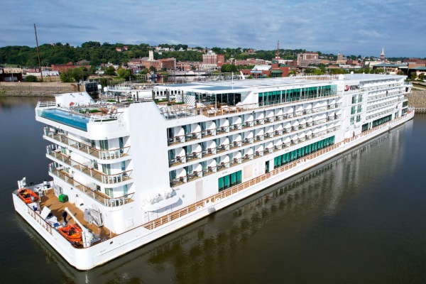 Viking Mississippi debió suspender viaje por bajo nivel del agua - portalcruceros.cl/viking-mississ… #VikingCruises #VikingMississippi