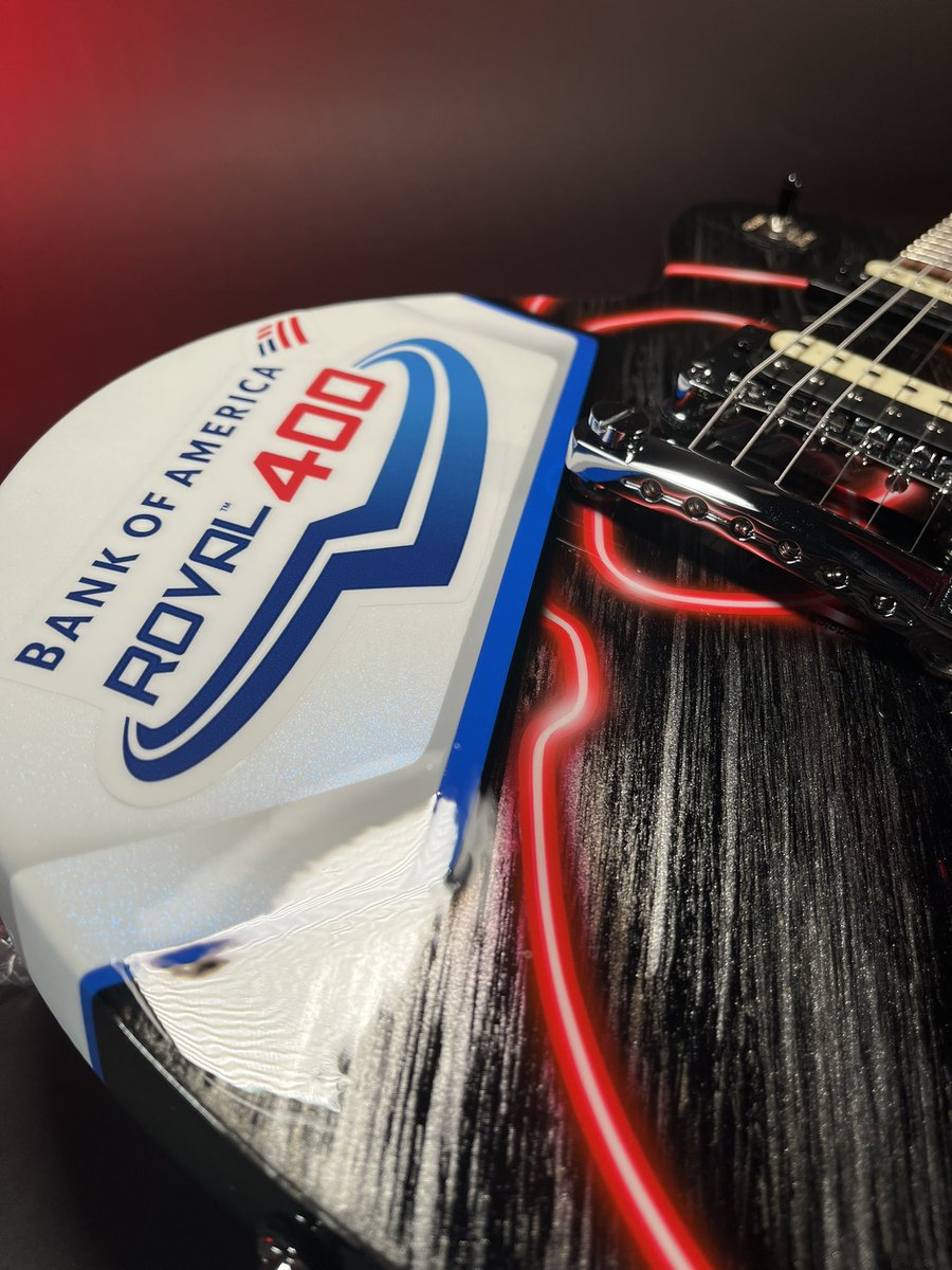 OffAxisPaint's tweet photo. Honored to continue the tradition of painting @CLTMotorSpdwy race guitars🎸

#Roval https://t.co/XaRvb8zScT