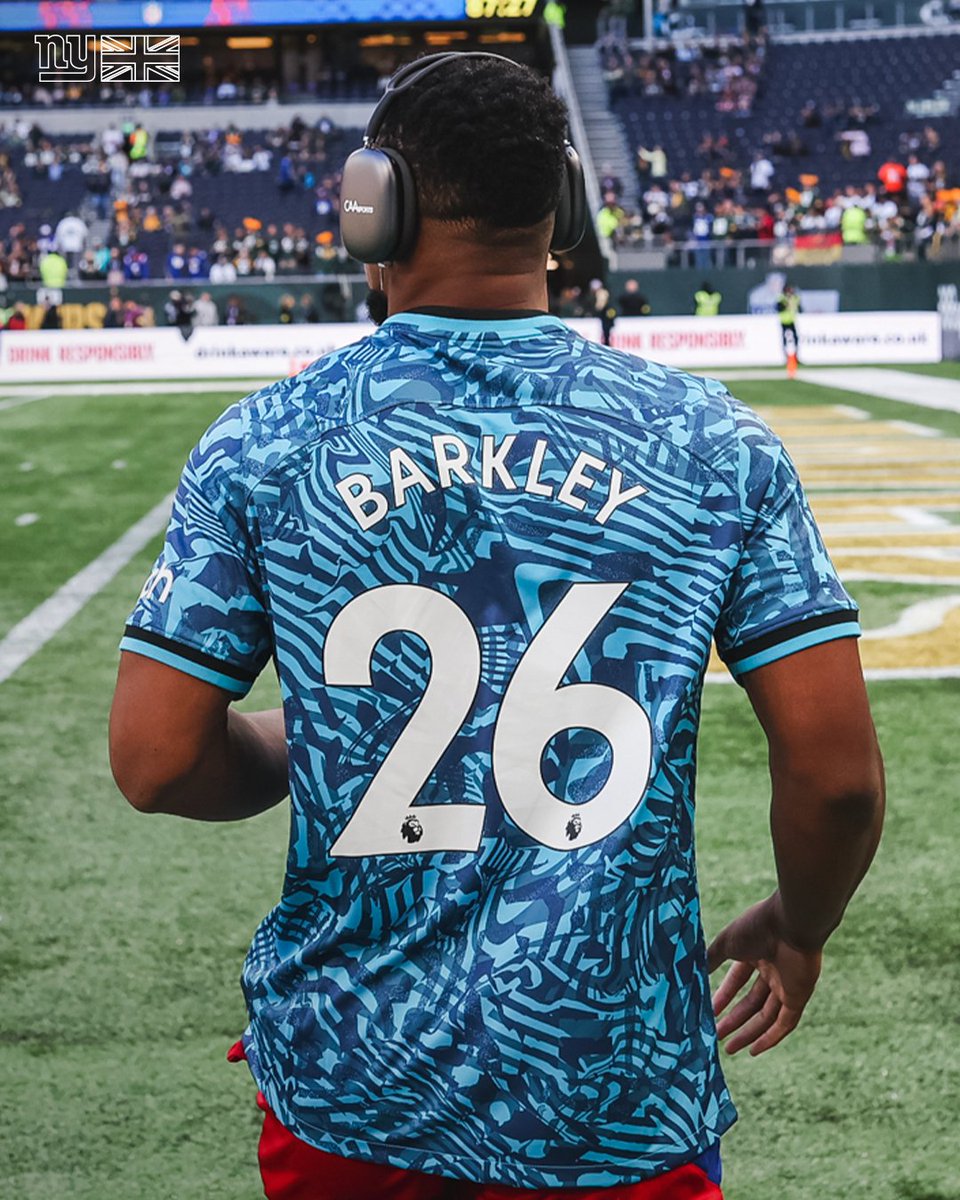 Giants's tweet photo. Saquon x @SpursOfficial 🔥 https://t.co/7LKfjcgqMP