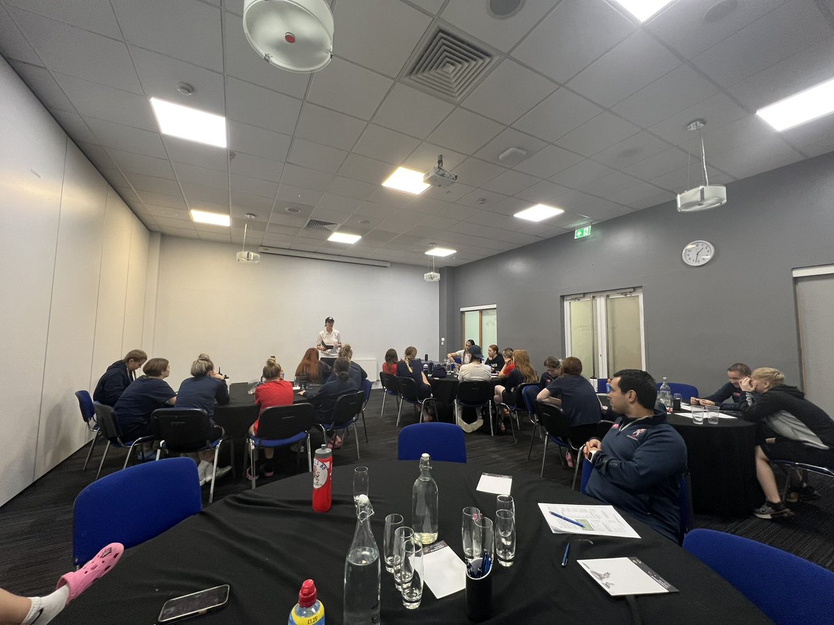 And the preparations are already underway…🇬🇧😍