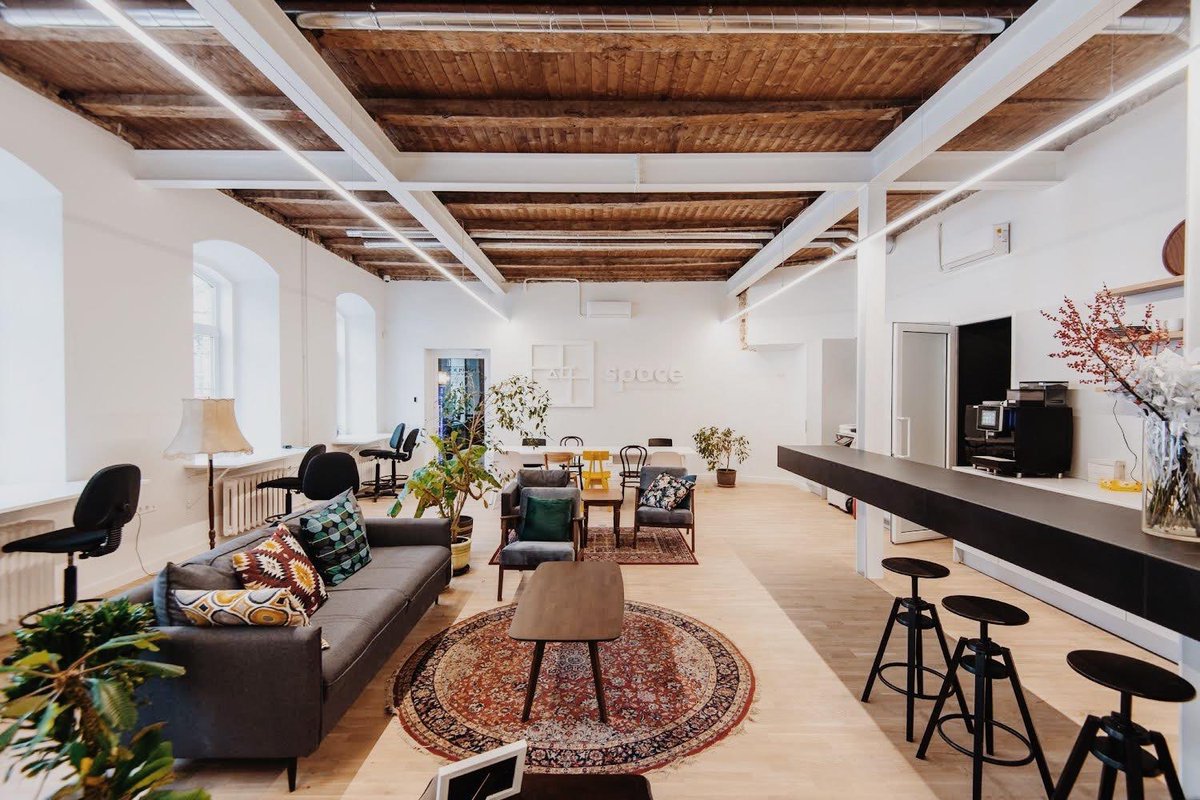 VilniusPlay's tweet photo. What’s your favorite place to work in town? 💼 
#vilnius #work 

https://t.co/Fo417V9B3s https://t.co/snvCstpzdR