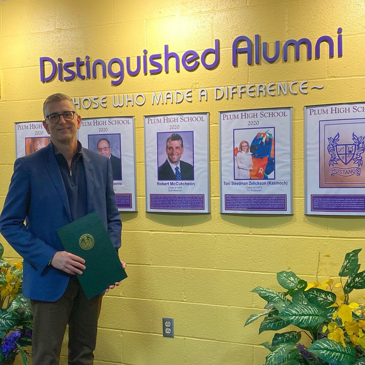 Bob McCutcheon tweet media