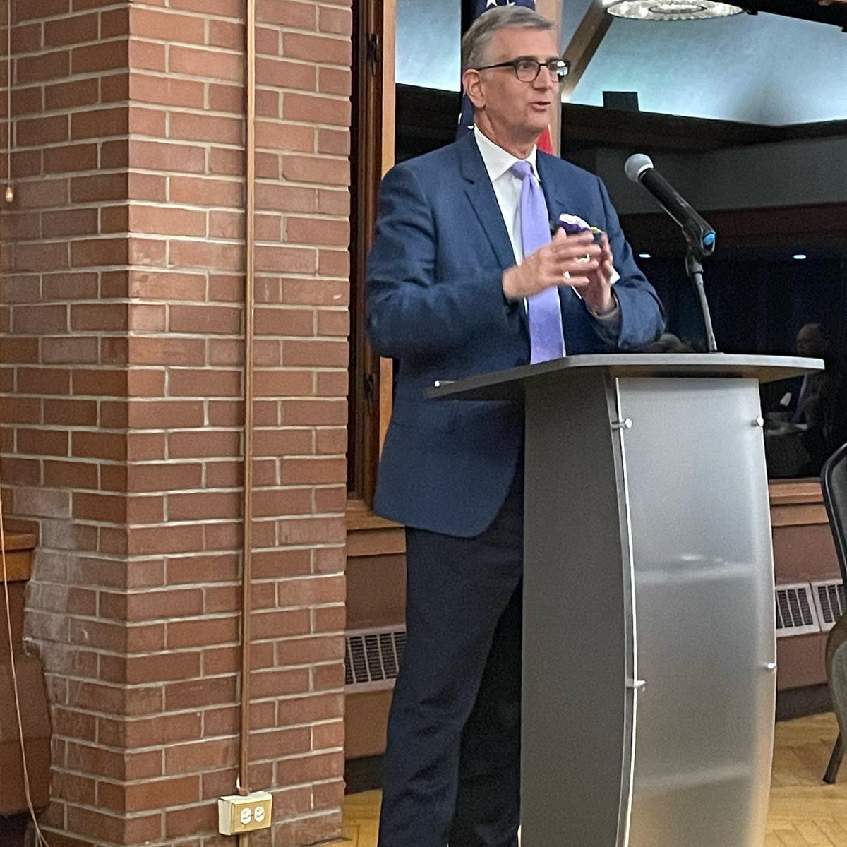 Bob McCutcheon tweet media