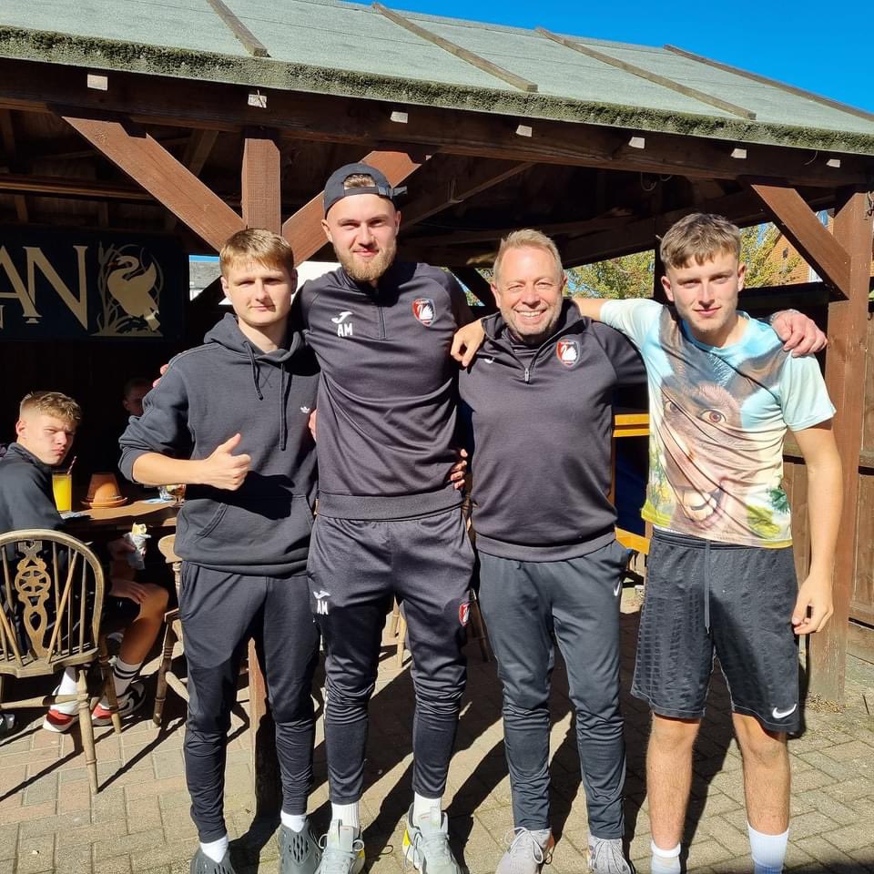 HolbrookSwanFC's tweet photo. 🔴⚫️ WEXEL MAN OF THE MATCH 🔴⚫️

The first WEXEL MOTM goes to SAMUEL GILBERT

Donkey of the WEEK goes too Harry Glen 

https://t.co/ivXaMrDqiI https://t.co/1FzevsPcdl