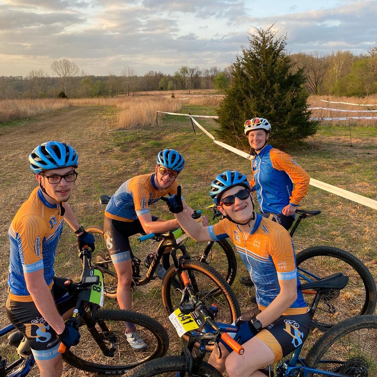 Directeur Sportif tweet media