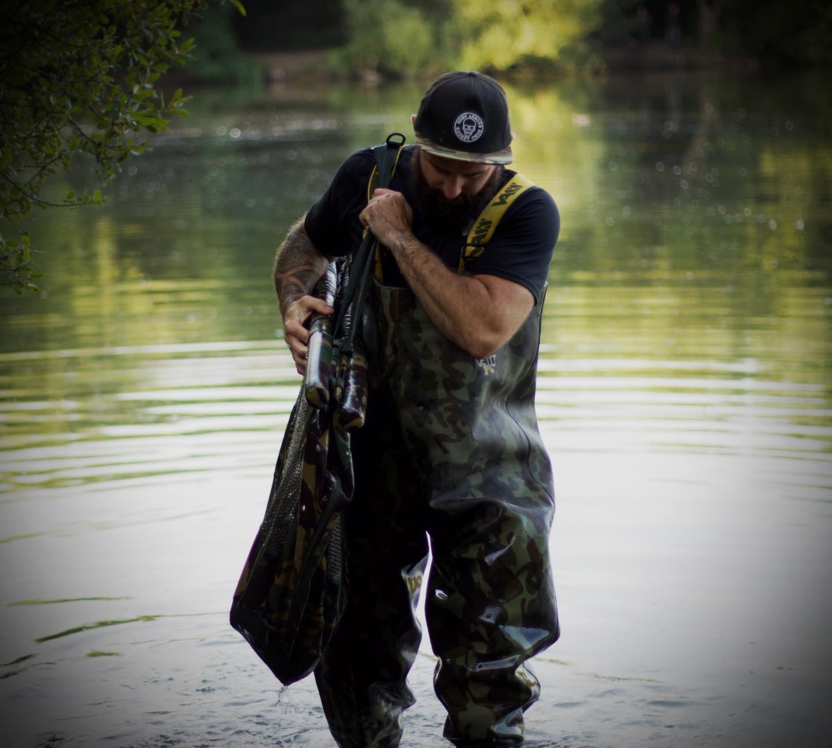 CLICK HERE: HOBOARMOUR.COM
​​
​#carpfishing #carpfishinguk #karper #karpervisser #karpfen #karpfenangeln #lifestyle #instagood #hoboarmour
( #📷 @joebox_hoboarmour )