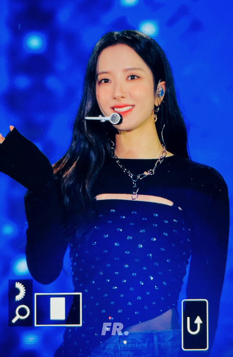 FR_0819's tweet photo. 221009 열린음악회

#우주소녀 #WJSN #보나 #BONA https://t.co/4mmwfCUJGf