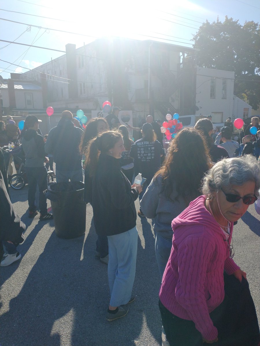 JamesBergidaVA's tweet photo. Yesterday I walked for life in Front Royal. Great to see the huge crowd from our local churches and schools. Let's keeping building a community that cherishes our most vulnerable! #prolife #promother https://t.co/m9ma7GqNd9