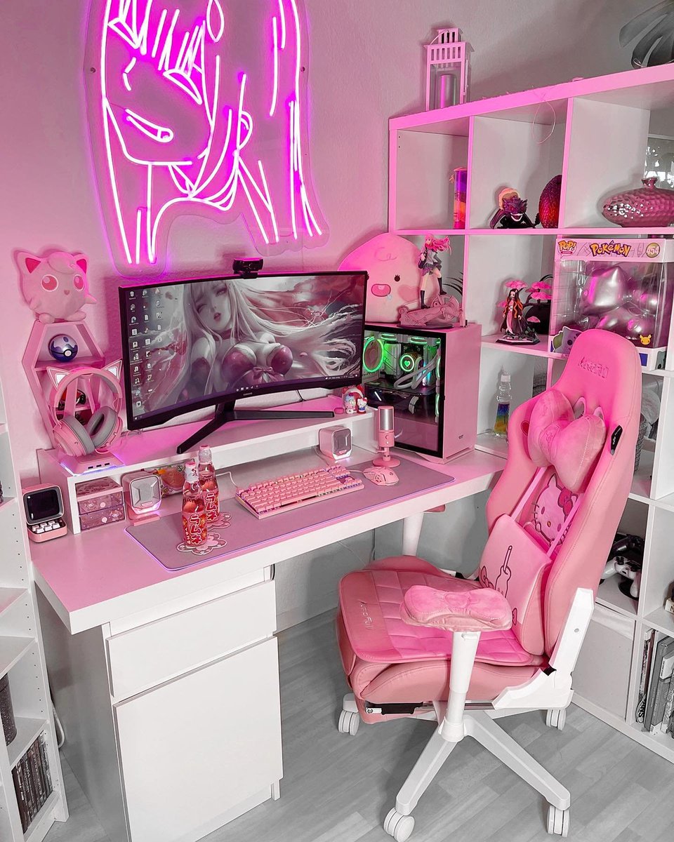 AutoFull_jp's tweet image. おやすみなさい 
:)
#autofull #hellokitty 
#autofullhellokittychair