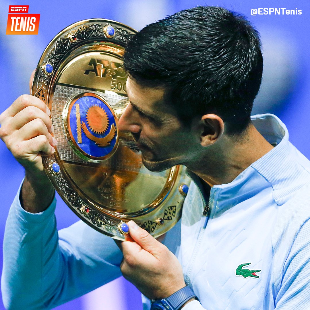 ESPNtenis's tweet photo. Uno más para la colección. 😘🏆

@DjokerNole https://t.co/kpultgGOWI