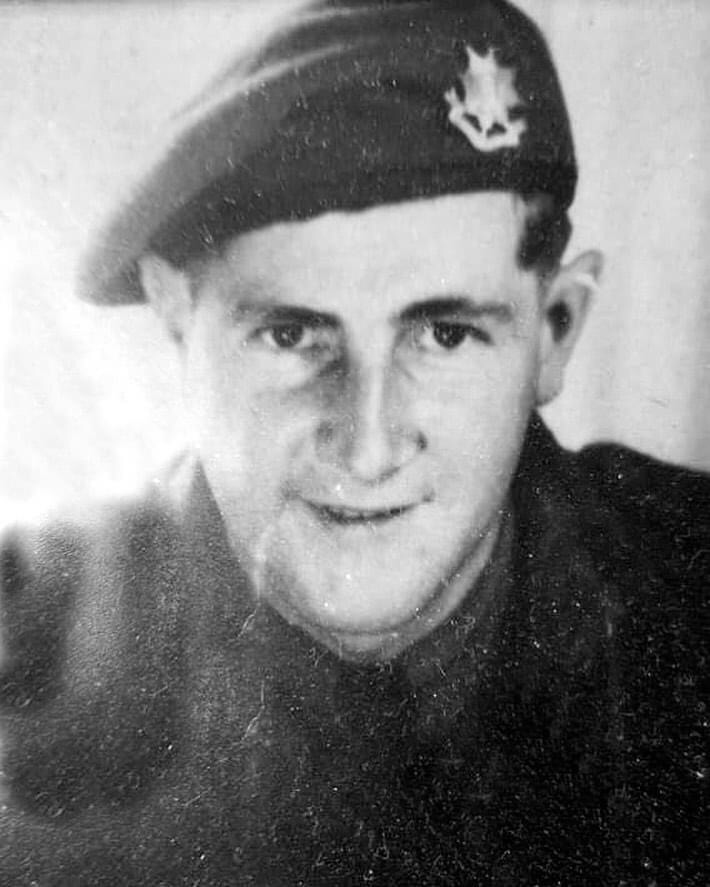 BernardCormier's tweet photo. 2022 ‘FOREVER GRATEFUL’ PROJECT:
# 66 of 100:
Private (Ret’d) James Ansley Weston born in Fairfield, NB, in 1921. During the Second World War Jimmy served overseas with the Carleton &amp; York Regiment from 1943-1945.
#SaintJohnRemembers https://t.co/gp7hdIiarm