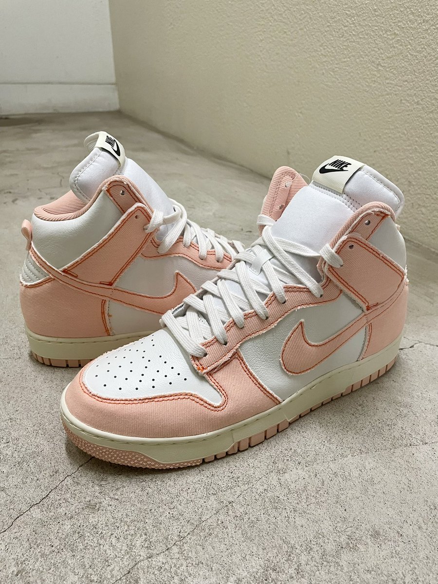 kamitora125's tweet photo. 10月9日 Nike Dunk High 1985 “Arctic Orange”
今年50足目
#DUNK
#ArcticOrange
#アークティックオレンジ
#NikeDunkHigh1985
#ダンク
#スニーカー
#ナイキ
#ダンクハイ
#DUNKHI
#nikesb
#DunkHigh
#NIKE
#YESNIKE
#snkrskickcheck
#snkrskickcheckjp
#whatthekicks
#theshoegame #kicksonfire https://t.co/mDOWH8aNKW