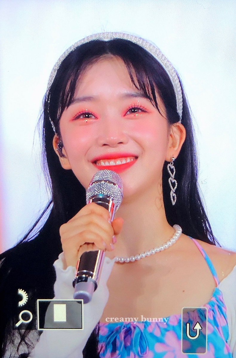 221009 수고해써💗 #스테이씨 #수민