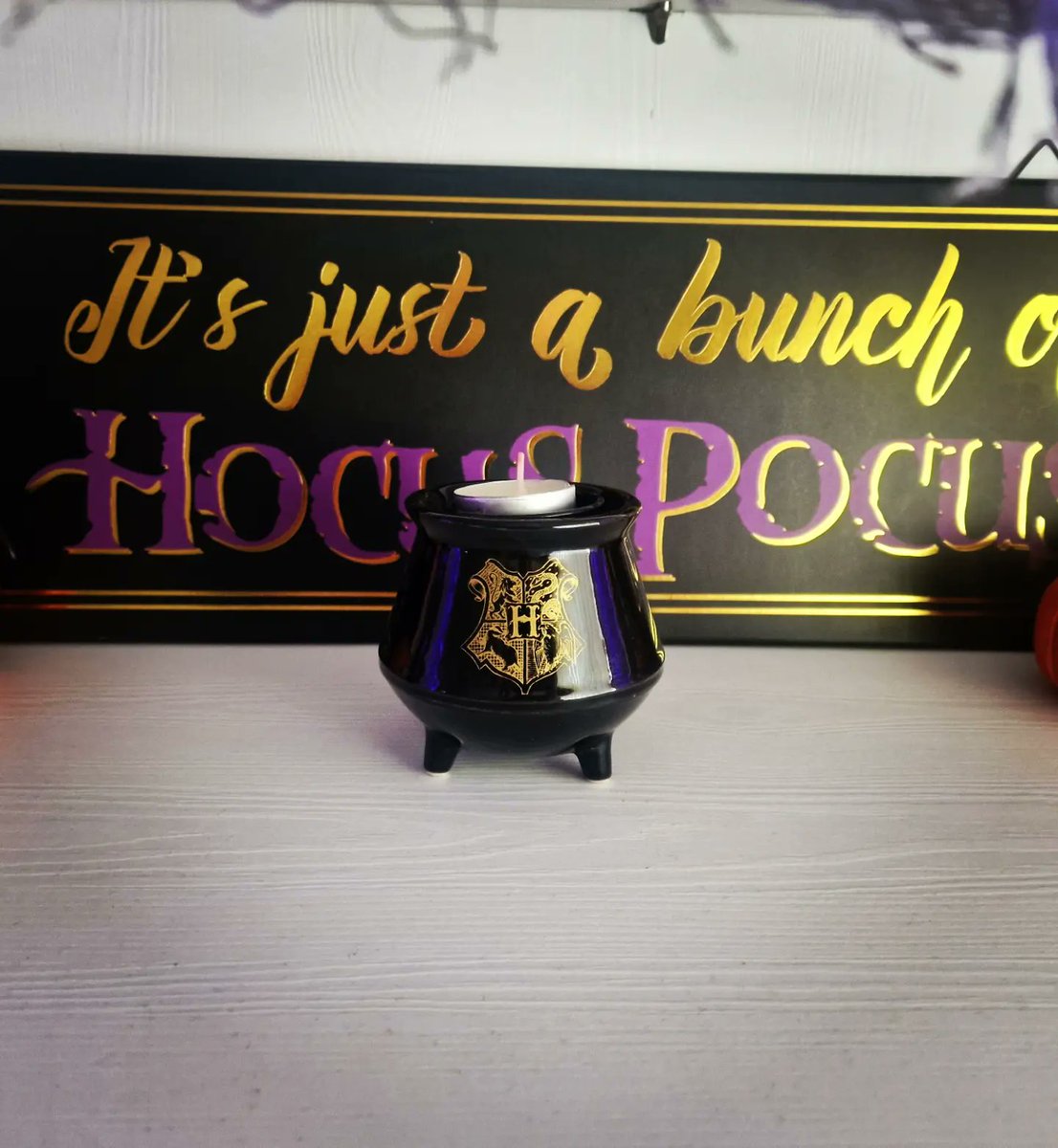VOODOOGAMEZ's tweet photo. It's time to set up the House for Halloween 🎃 

#Halloween #SpookyScarySunday #HocusPocus https://t.co/CcXQN5SbpK