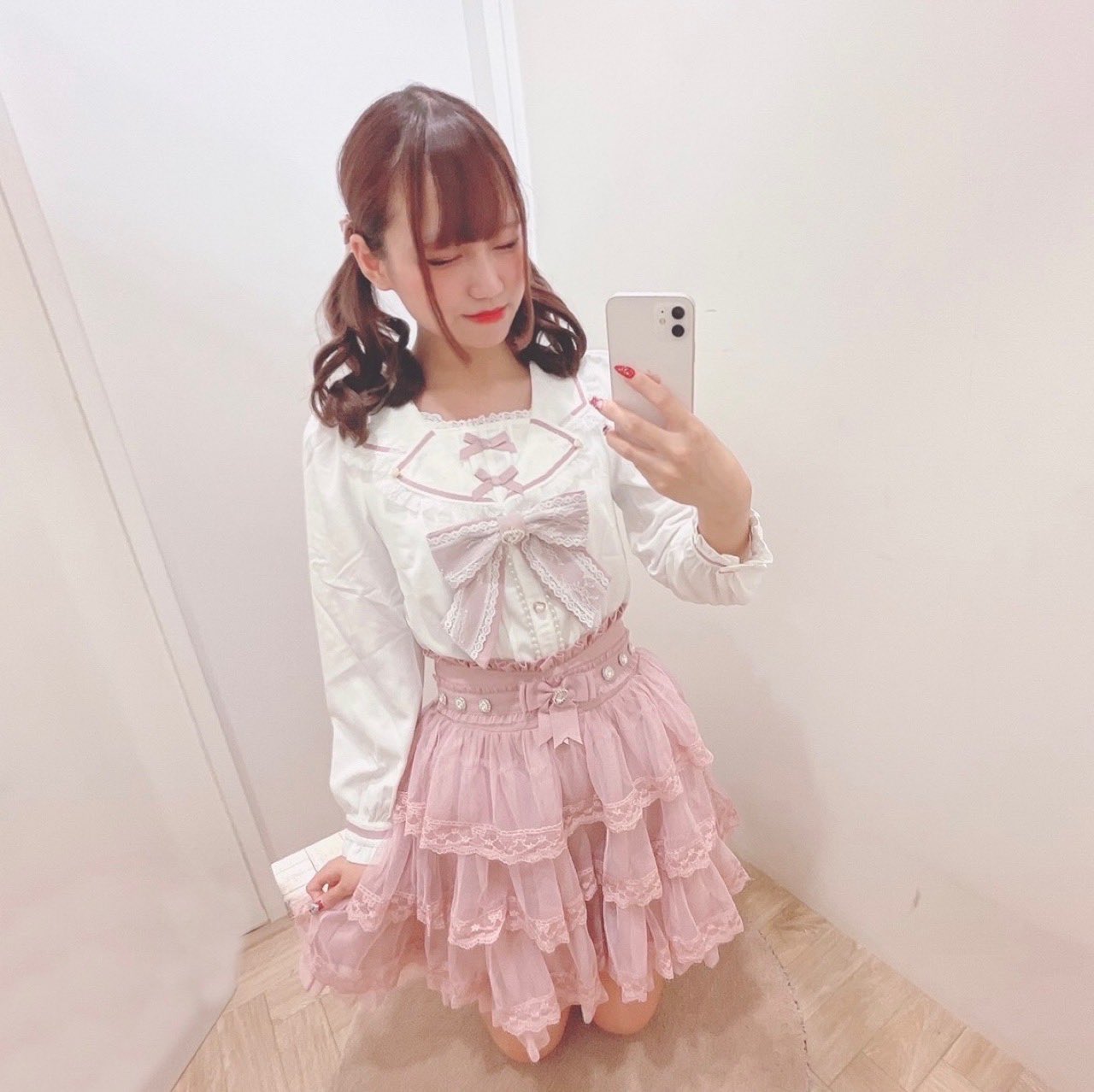 LIZ LISA on X: LIZ LISA on X: