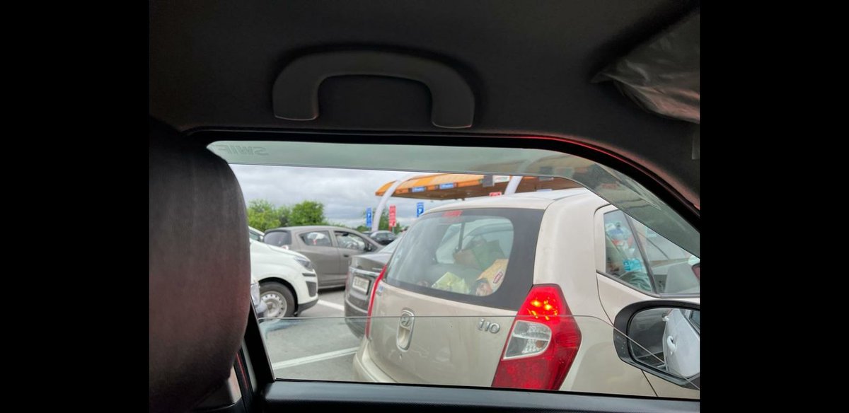 sonjoy_mustafi's tweet photo. @OfficeOfNG Dear Sir, Waiting time at Yamuna Express Highway Toll (Noida) is more than 20 min. And there is no barricade at non functional booths. Toll plaza charged me and others after making them to wait so long. Is it correct practice.

Regards
Sonjoy https://t.co/0iC0z1heSk