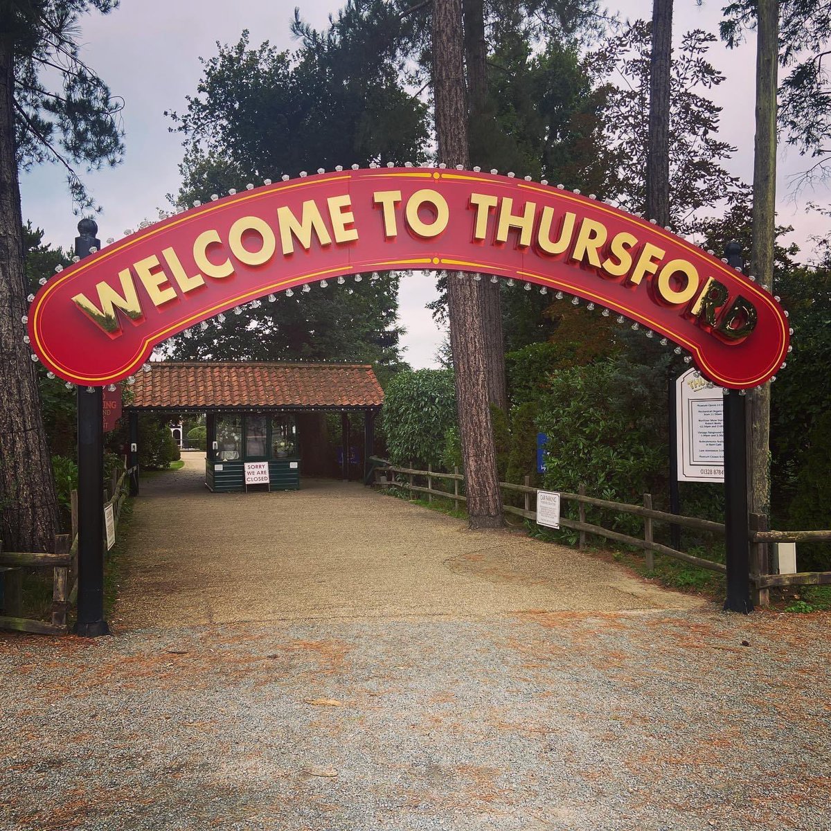 Starting week 2 of rehearsals.. excited for Christmas already!