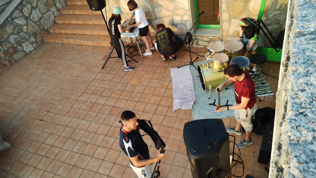 Ferreteleco's tweet photo. So podo dicir...top, moito e moitas veces @Gradiant #GRDFest #Gradiant https://t.co/ue51jpwHIx