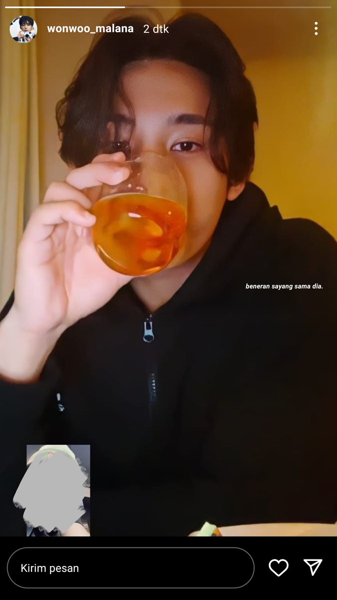 cherrynonu's tweet photo. dari auranya aja udah beda, mana yang sayang banget dan mana yang sayang banget campur h***** https://t.co/yenccNj5HM