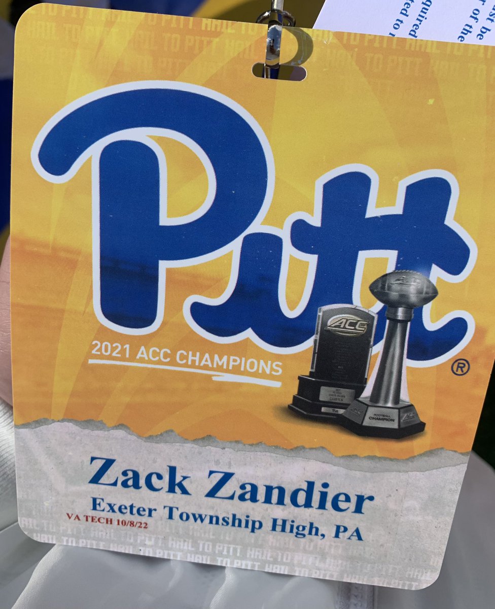 ZackZandier's tweet photo. Had a great time watching the Panthers! Thank you for the invite! @AdamCalt @CoachKlineAlex @CoachTimSalem @Pitt_FB @ExeterTwpFB https://t.co/qWP3FbY99u