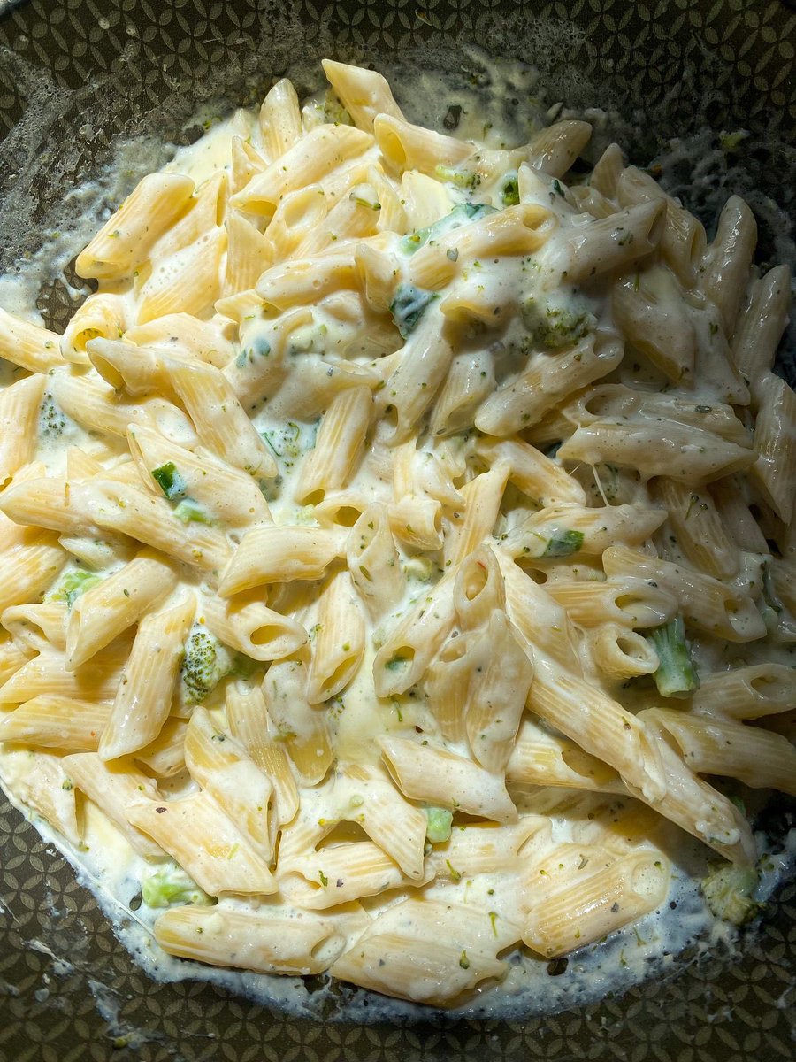 food_porn17's tweet photo. IMPOSSÍVEL NÃO AMAR ISSO https://t.co/8ctI0XE0zG