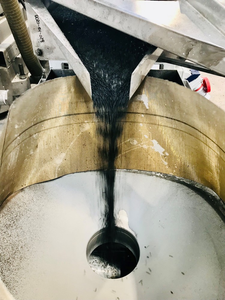 presse_30's tweet image. Le plastique se refait une virginité - #valhazey
#plastique #skytech #recyclage #LeParisien #eure #normandie