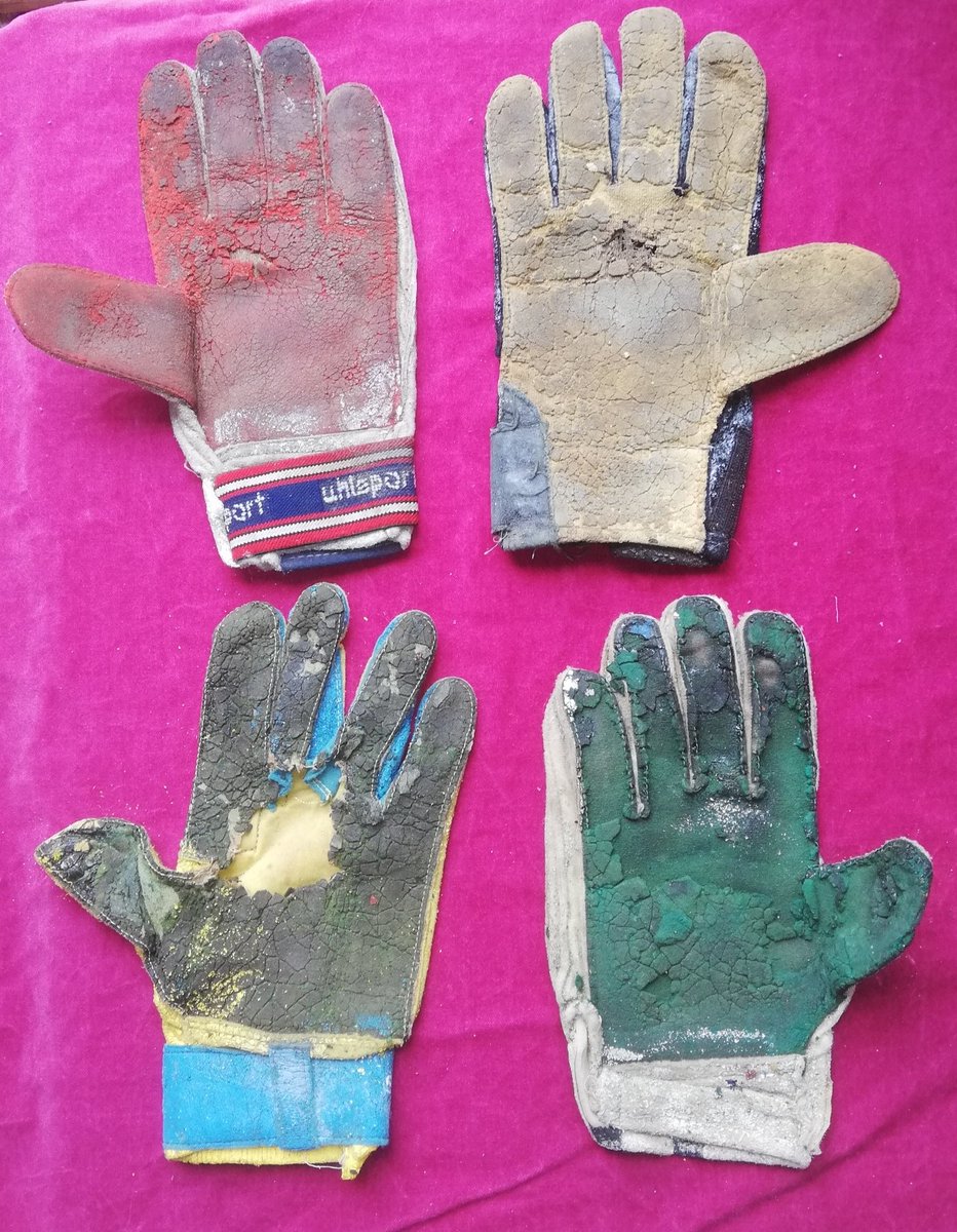 jon_redpath's tweet image. Just a small selection of glove 'art' that has been with me through 2 wives ,2 children , 3 careers ,6/7 house moves &amp;amp; around 7/8 prime ministers. #vintagegoalkeeper #vintagegoalkeepergloves