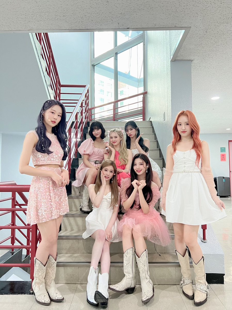 kborabr's tweet photo. [📈 09.10.22] Ranking de reputação para girl groups no mês de outubro/2022:

#42 Cherry Bullet

#CherryBullet #체리블렛 https://t.co/qVH3LvP2Wa