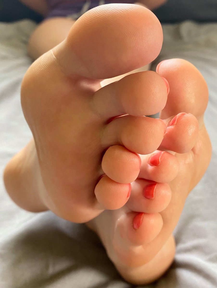 ♥ FeetToesHeels ♥ tweet media