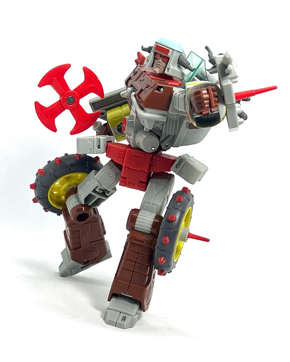 rainspeak2010's tweet photo. 嗯……唯一缺點是醜吧⋯⋯
#變形金剛 #垃圾星人 #transformers #transformersforlife #transformersphotography #transformersrobots #robots #transformersstudioseries #ss86 #junkheap https://t.co/sPEEs7vOGB