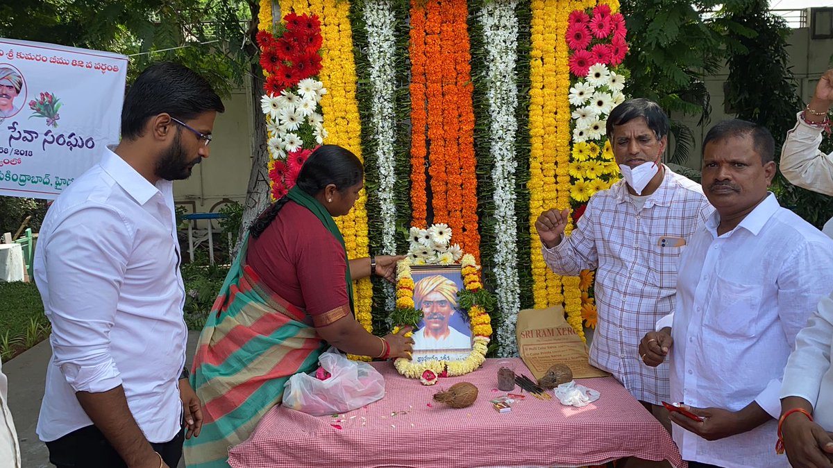 VenkatBalmoor's tweet photo. Paid floral tributes to Telangana Warrior #komarambheem ji on his death anniversary. Mulugu MLA @seethakkaMLA ji &amp; other Congress leaders were there. https://t.co/bU7BMhrjdU