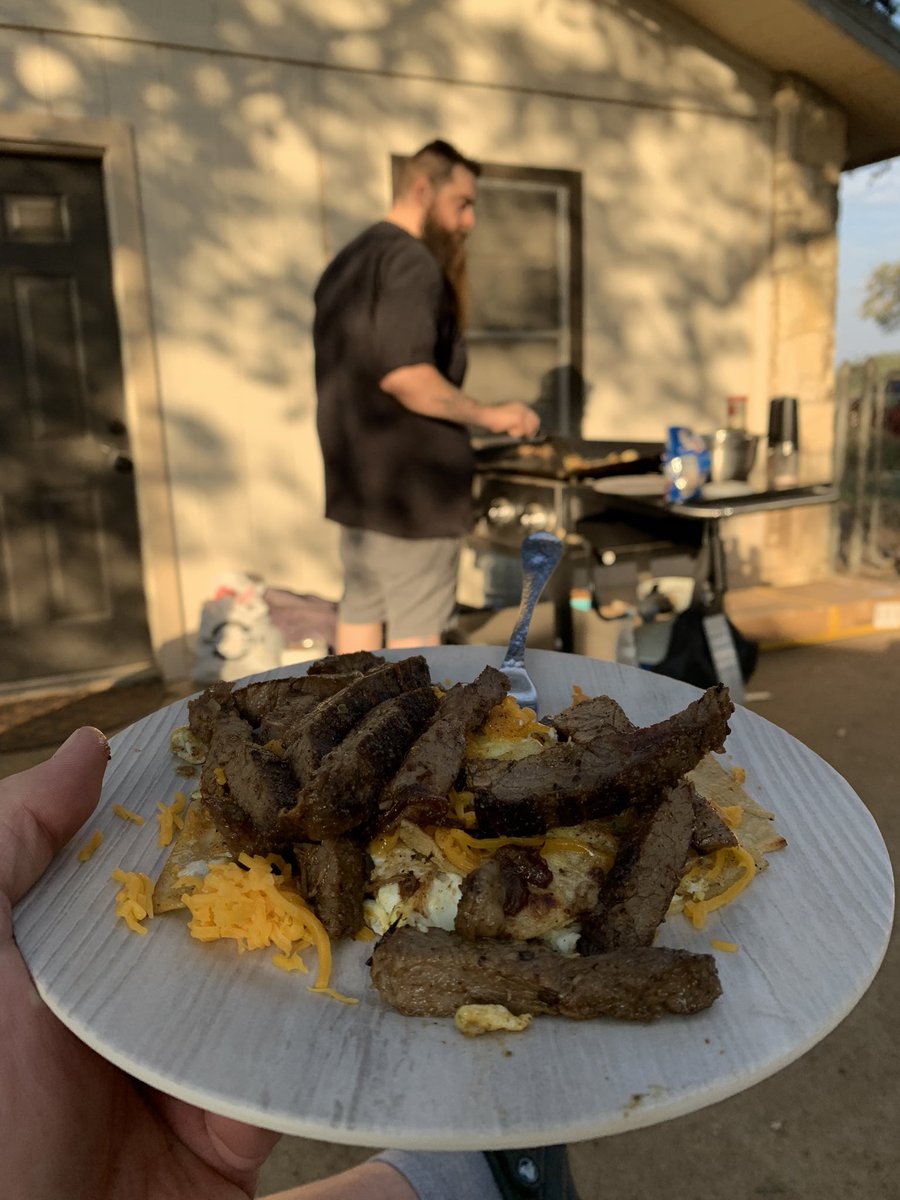 KuruptHD's tweet photo. When you get some bomb ass breakfast from @Cookwithsarge yesssssssss. https://t.co/PxS4yUVZkj