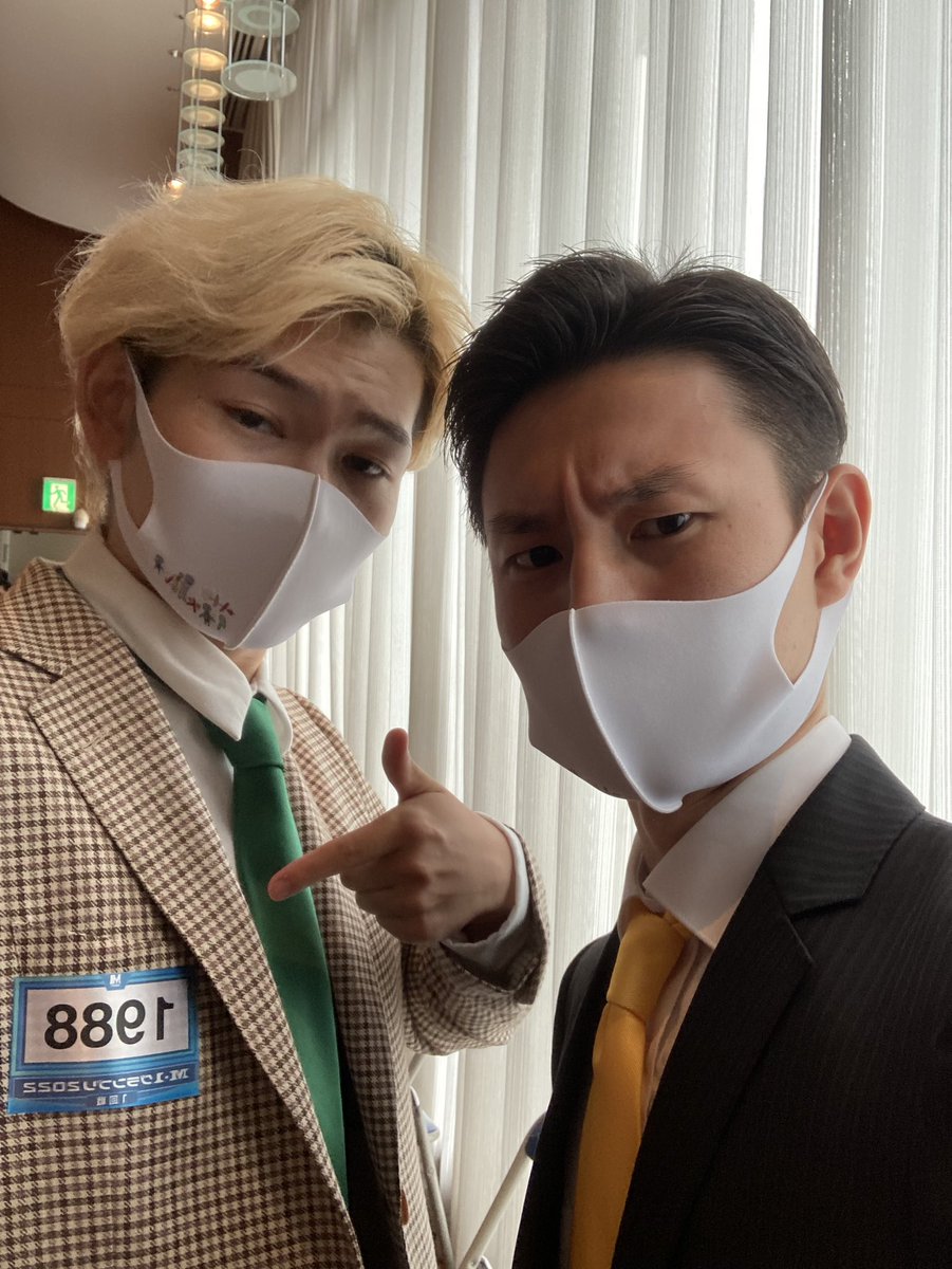yu_hanasyoku's tweet photo. 明日いよいよM-1の2回戦！
現時点アマチュア通過0という超絶狭き門ですが、全力ぶつけて笑かしてきます🎆応援よろしくお願いします！ https://t.co/74Kn9LwlQP