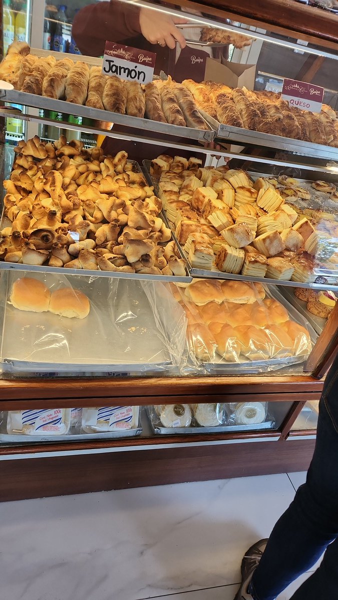 GRUPOTESTA's tweet photo. Domingo
10:39
#Atlantida
#BAIPA

"Placeres Sencillos" https://t.co/ccJ32dMvEA