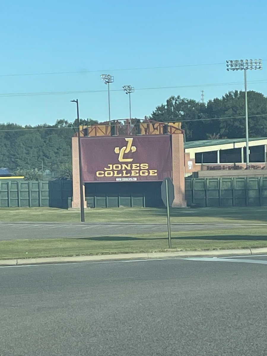 MarucciPatsGC's tweet photo. Good morning from Jones College! Thank you for having our 14u and 16u teams out to showcase today! #maruccipatriots @JC_BobcatsSB @Coachc_rob @toridew20 @kristawomble https://t.co/9CWhm00U9I