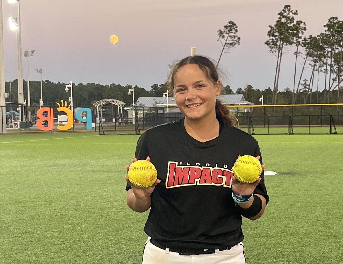 They say 2 bombs are better than 1! Ella had two home runs in ONE game! Well done! 💣 💣 <a href="/ellaromano2024/">ella romano</a>
