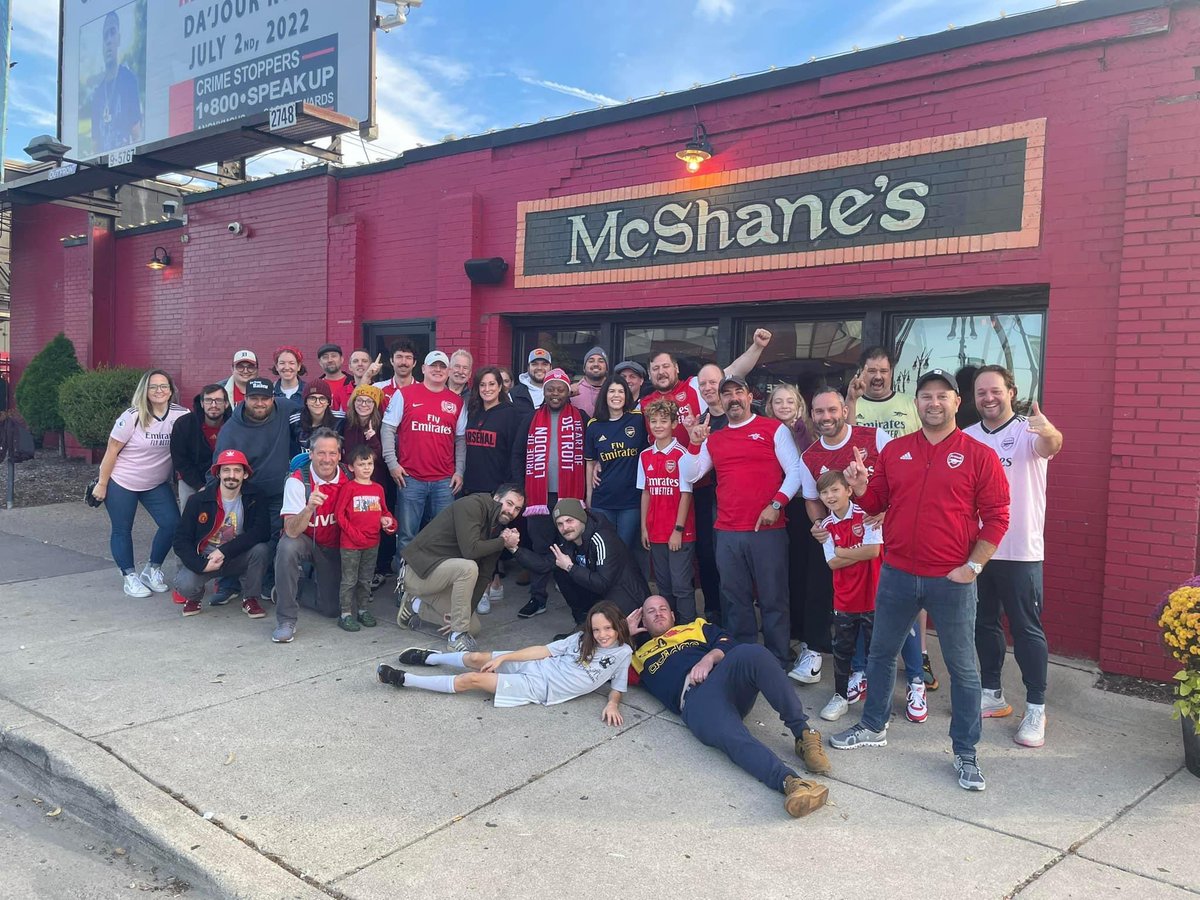 ArsenalDetroit's tweet photo. If you’re in the Metro Detroit area, stop by McShane’s bar to watch the match today! Great group of people, along with great food/drinks!! @mcshanes_pub https://t.co/AoEGjUalUO