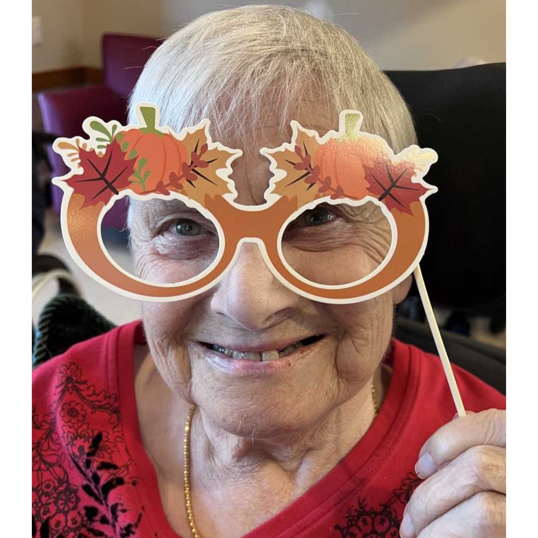 ElliottGuelph's tweet photo. Happy Thanksgiving from The Elliott Community !  We are #thankful for all our wonderful, dedicated and caring staff, #grateful  for the community support we receive throughout the year, and #blessed to have our residents who call the Elliott Community home. #happythanksgivng https://t.co/0S8ikVUqXt