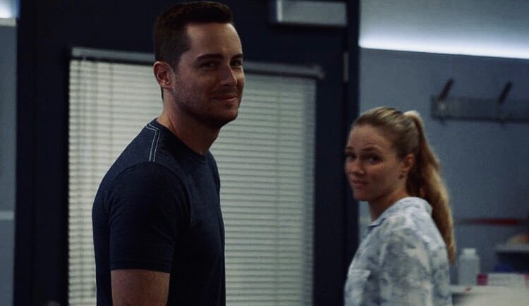 bestofhalstead_'s tweet photo. https://t.co/OW5oAz1AQi