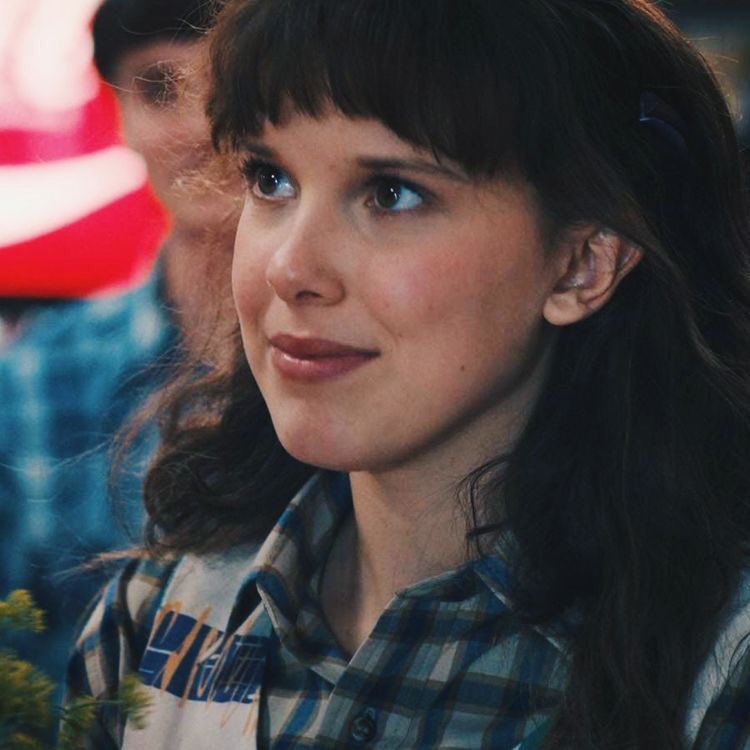 everybody shut up and look at my daughter