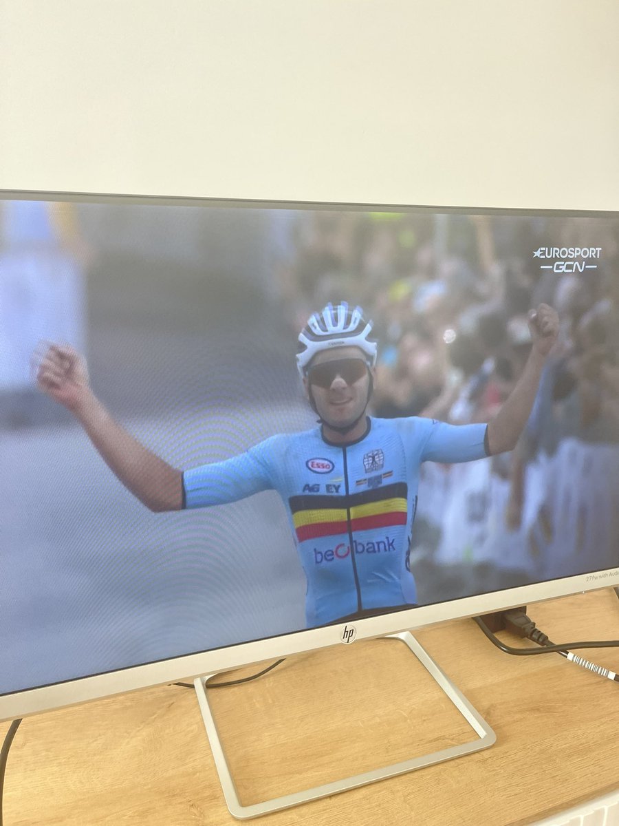 Karl Vannieuwkerke tweet media