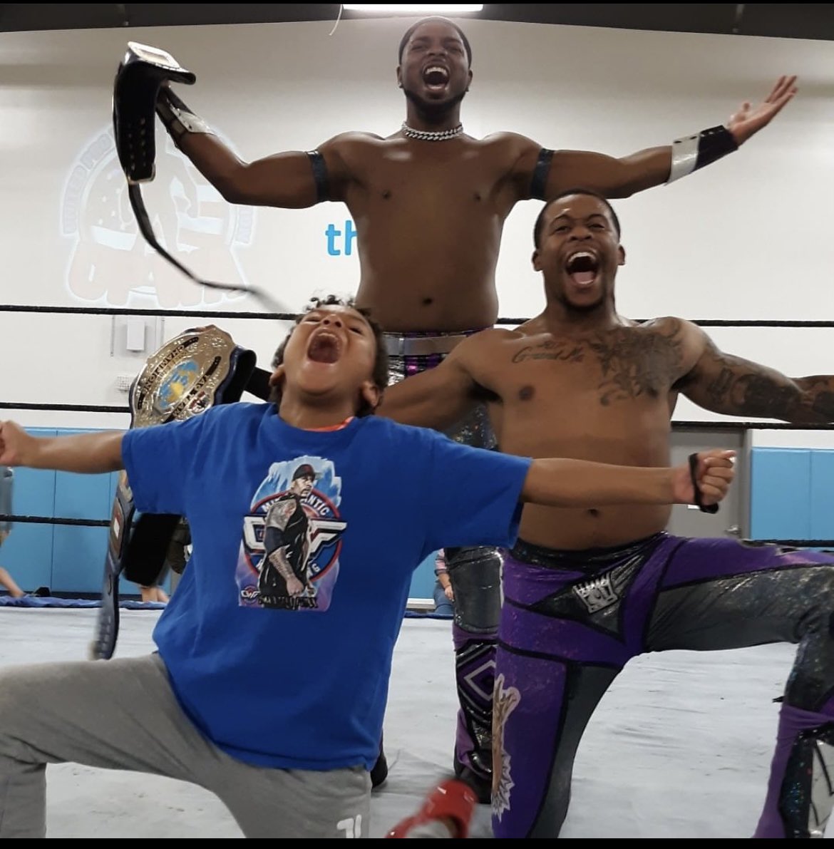 big_dogzilla16's tweet photo. @KennyBengal & @IamBulldog16 Big S.C.K.
#prowrestling #Champions #upwa #Tag #Team #SCK https://t.co/jkdQMnNGGm