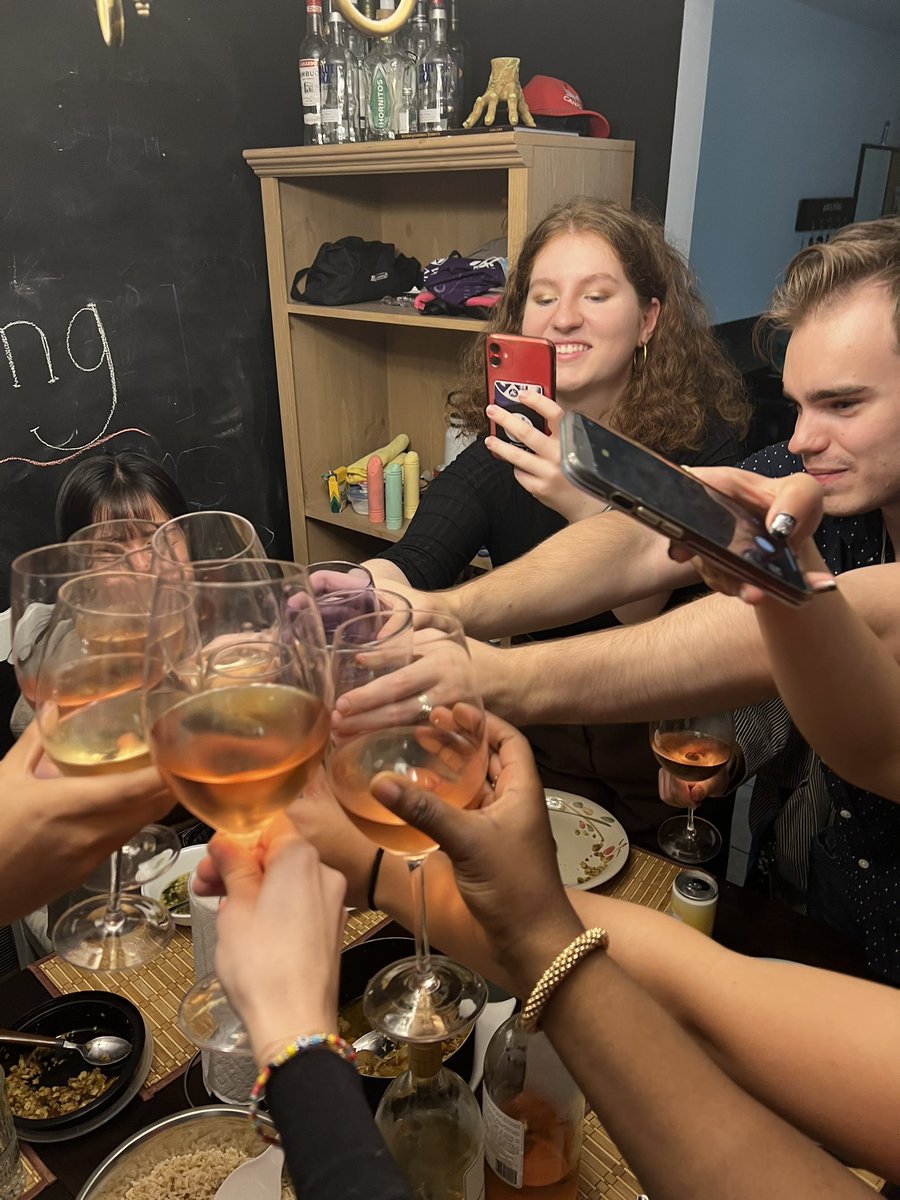 hailwettlaufer's tweet photo. friends-giving yesterday was so fun <3 #MMJCUpd8es https://t.co/ISCGHUWZMI