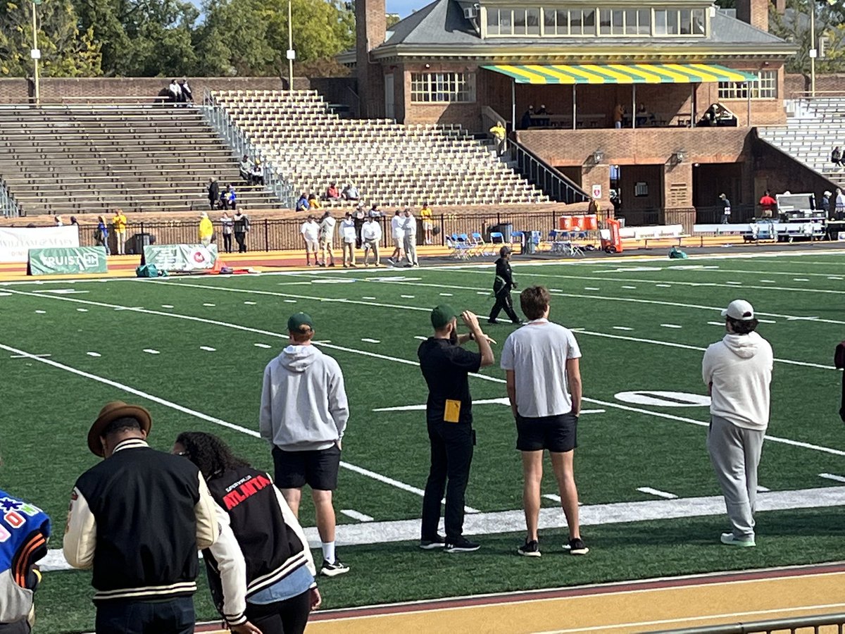 Thanks <a href="/WMTribeFootball/">William & Mary Tribe Football</a> for having me up for Homecoming game. Big win in Williamsburg!!
<a href="/CoachMikeLondon/">Mike London Sr. ⚔️</a>
<a href="/Coach_Armstrong/">Jack Armstrong</a>
<a href="/CoachAcitelli/">Mario Acitelli</a>